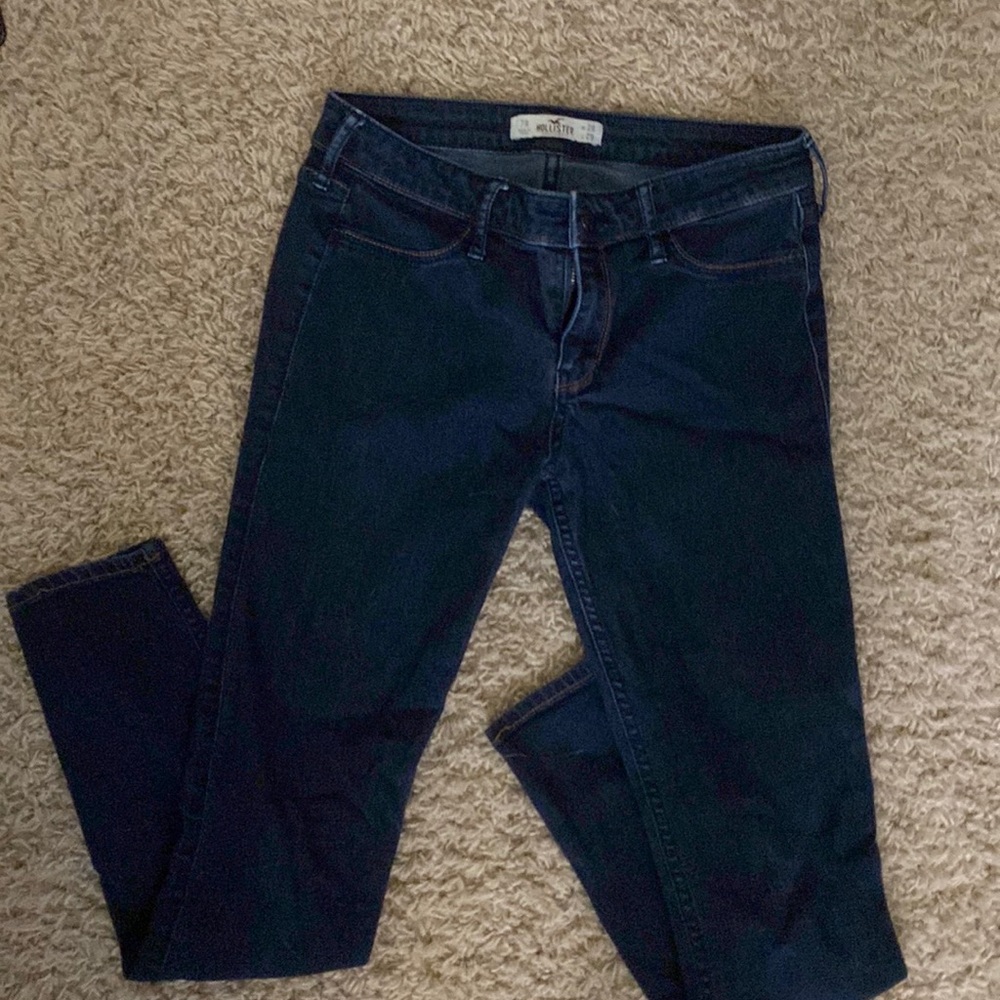 Holister Jean